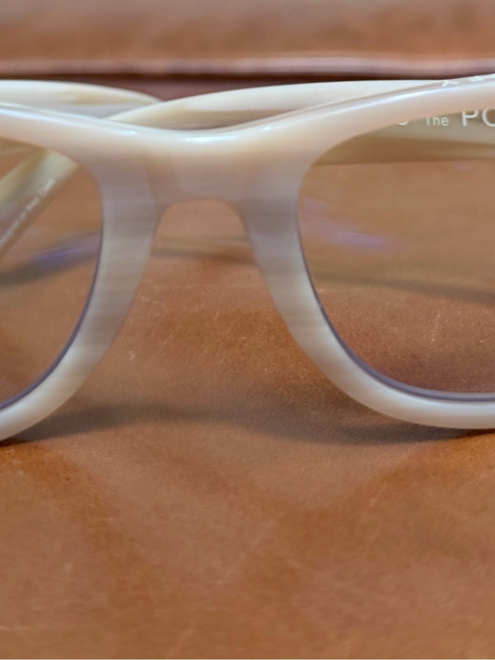Women's Cream Round Eyewear Frames - Sleek Everyday Style